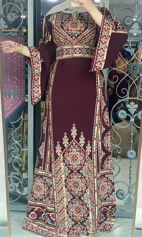 Magnificent Full of Details Thob with Golden Embroidery