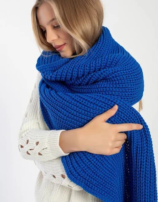 Hand Knitted Oversize Chunky Scarf