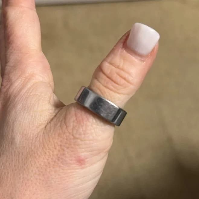 Oura Ring Gen 3 Heritage With Charger And 8 Silicone Covers Silver