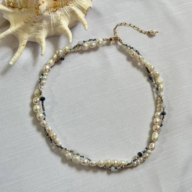 Pearl Beaded Choker Necklace