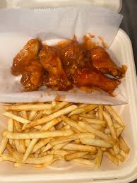 4 Wings | Regular Fries | 1 Drink | 1 Dip | The Wing Spot 55