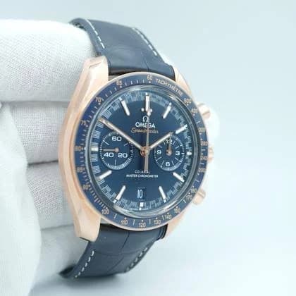 Omega Speedmaster Racing