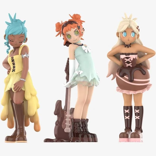 Peach Riot À La Mode Figures