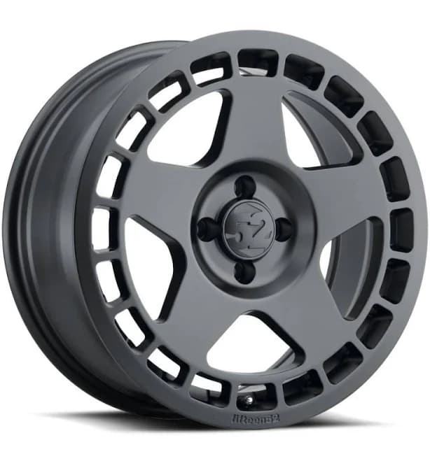 fifteen52 Turbomac 18x8.5 ET Center Bore Wheel