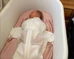 100% Mulberry 22 Momme Silk Fitted Sheet Suitable for Snoo Smart Sleeper With Laundry Bag Made in Australia - Etsy