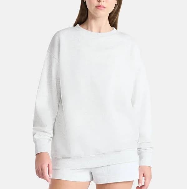 No Boundaries Women's Oversized Fleece Sweatshirt with Long Sleeves