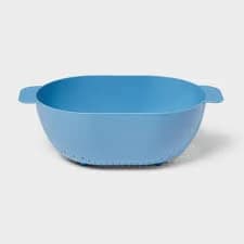 Plastic Colander Blue -