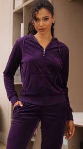 LeeHanTon Sweat Suits for Women Set Comfortable Sweat Outfits Workout Suit Zip Velour Hoodie and Jogger Sport Suit : Sports & Outdoors - Amazon.com
