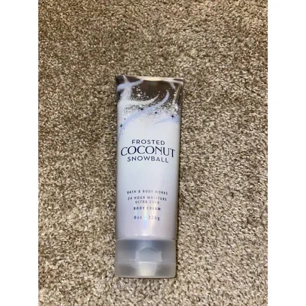 Bath & Body Works Frosted Coconut Snowball Ultra Shea Body Cream