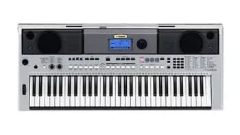 Yamaha PSR E453 61-key Portable Keyboard