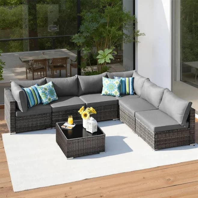 Ovios Outdoor Sectional