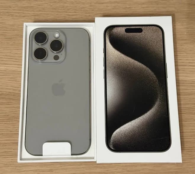 Restored Apple iPhone 15 Pro