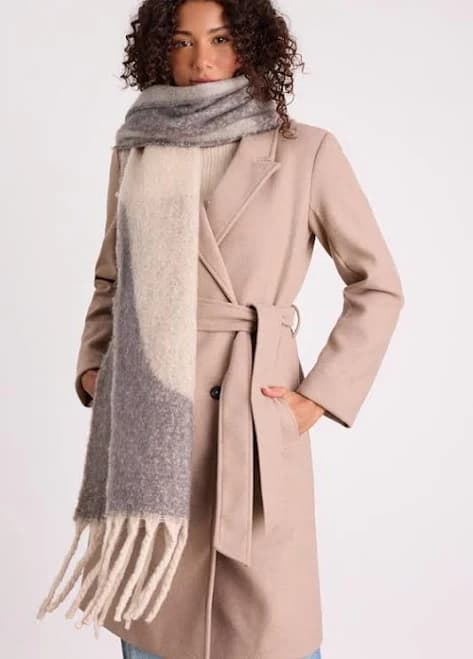 Lulus Abstract Oversized Fringe Scarf