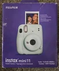 Fujifilm Instax Mini 11 Instant Camera