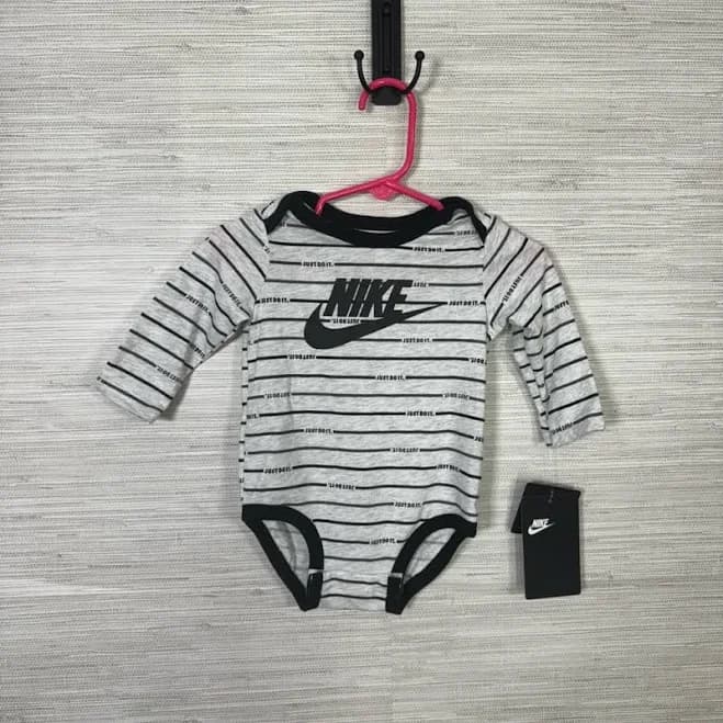 Nike Baby Boys' Striped Bodysuit & Jogger Set