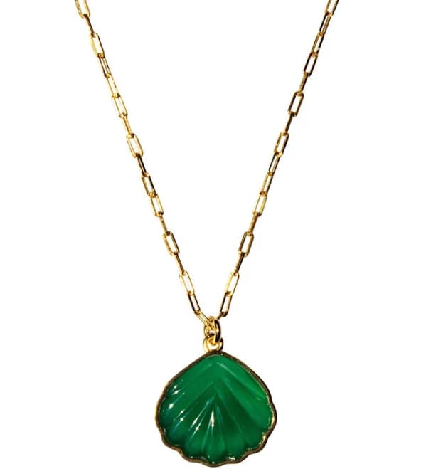 Shell Jade Stone Pendant Necklace