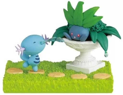 Wooper And Oddish Pokemon Garden Afternoon Sunlight Figure Set