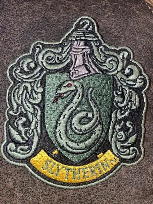 Ozzie Collectables Harry Potter Slytherin Crest Patch
