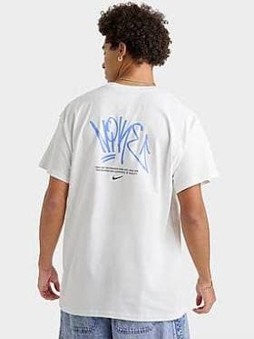 Nike Men's Sportswear Graphic T-Shirt