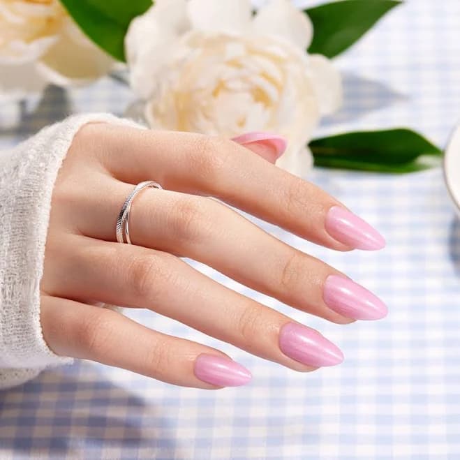 Vsalon Short Almond Press-On Nails - Pink Pearl Finsih Design, Reusable Fake Nails with Nail Glue, Protector Cuticle Oil, Adhesive Tabs & Mini Nail