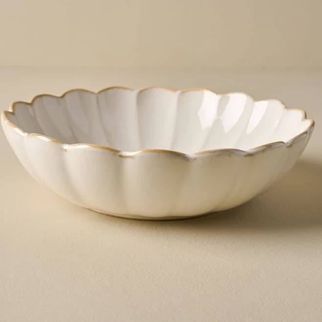 Scalloped Serving Bowl