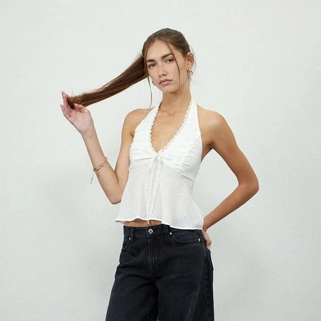 Beverly and Beck Women's Zara Halter Top