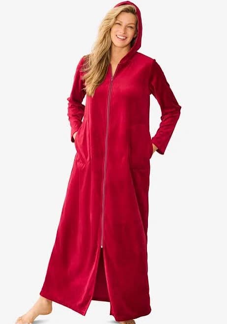 Dreams & Co. Hooded Velour Robe