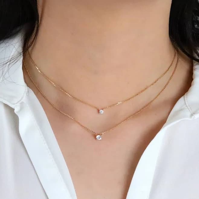 10K Gold Solitaire Pendant Necklace