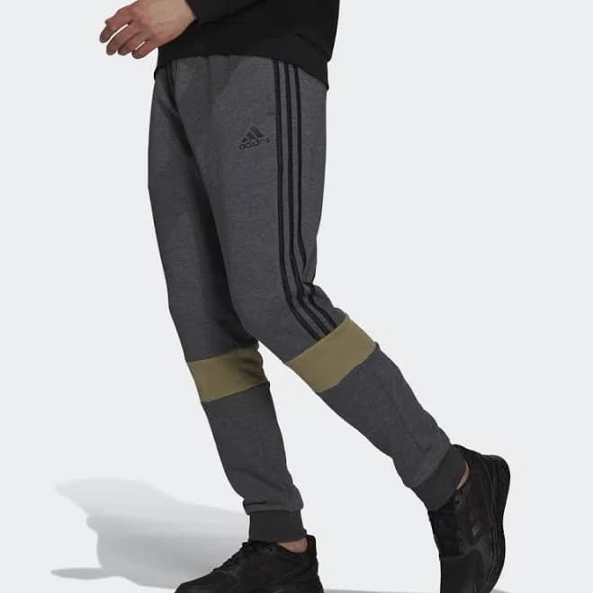 adidas Men's Essentials Fleece Colorblock Pants
