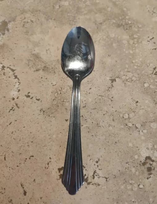 World Tableware Stainless Teaspoon Wor4 Pattern 6" Ribbed Handle Usa