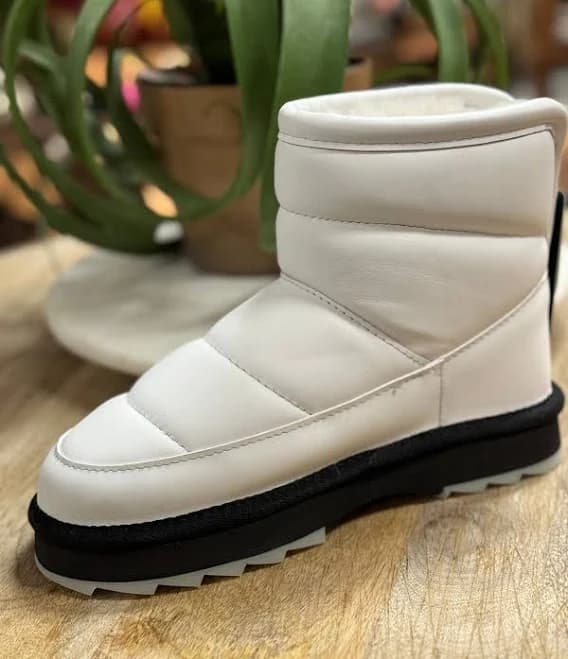 Moon Boot