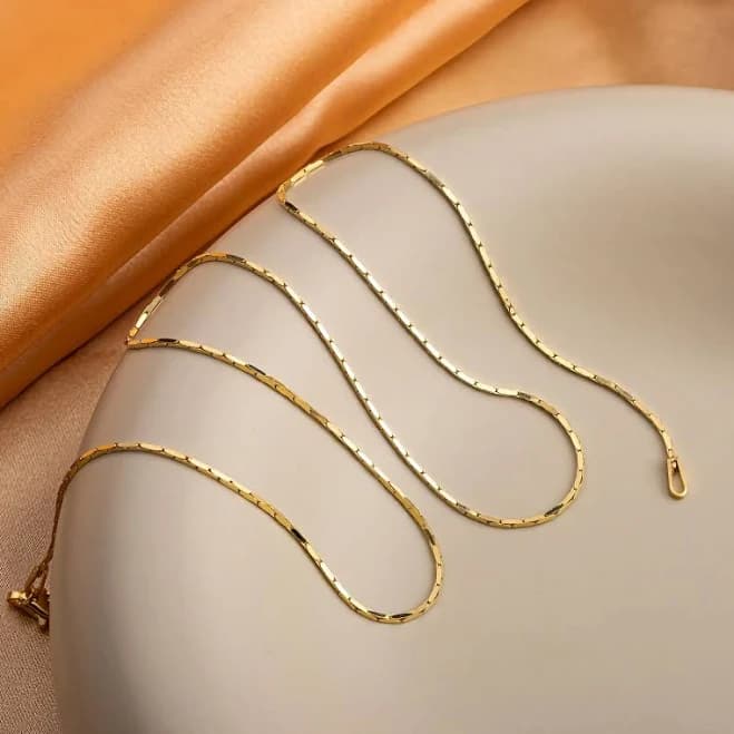 14K Gold Minimalist Box Chain Necklace