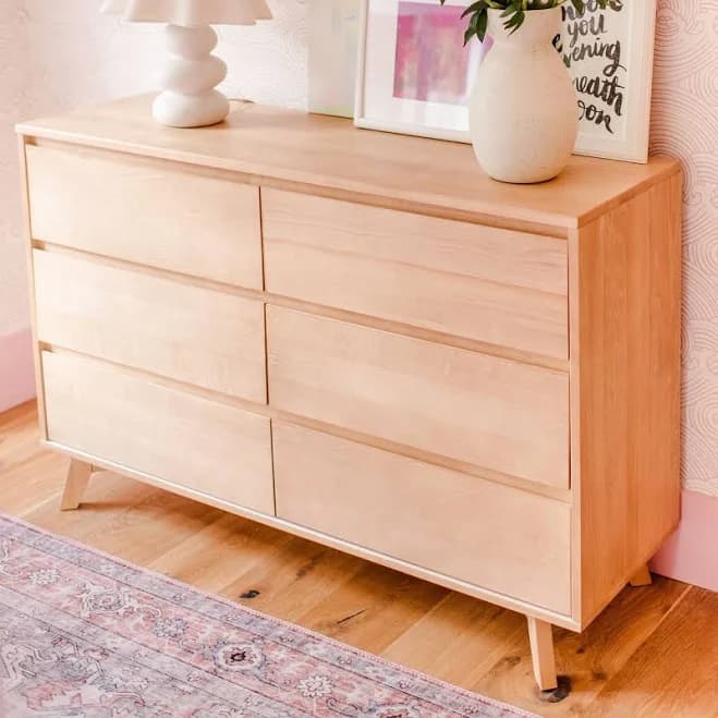 Max & Lily Solid Wood 6 Drawer Dresser