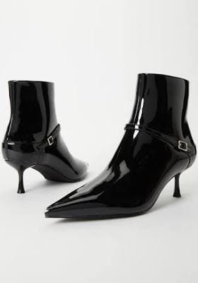 shoedazzle Isadora Ankle Boot Size