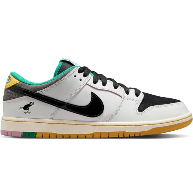Nike SB Dunk Low CSEF