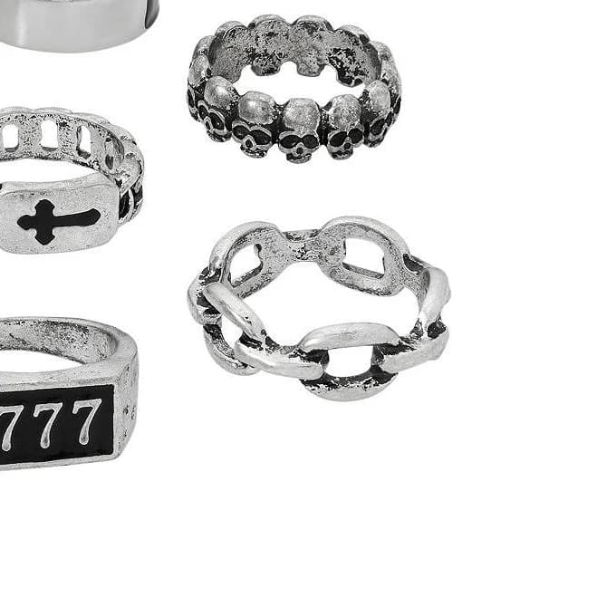 Spencer's 9-Pack Star-Studded Punk Rings