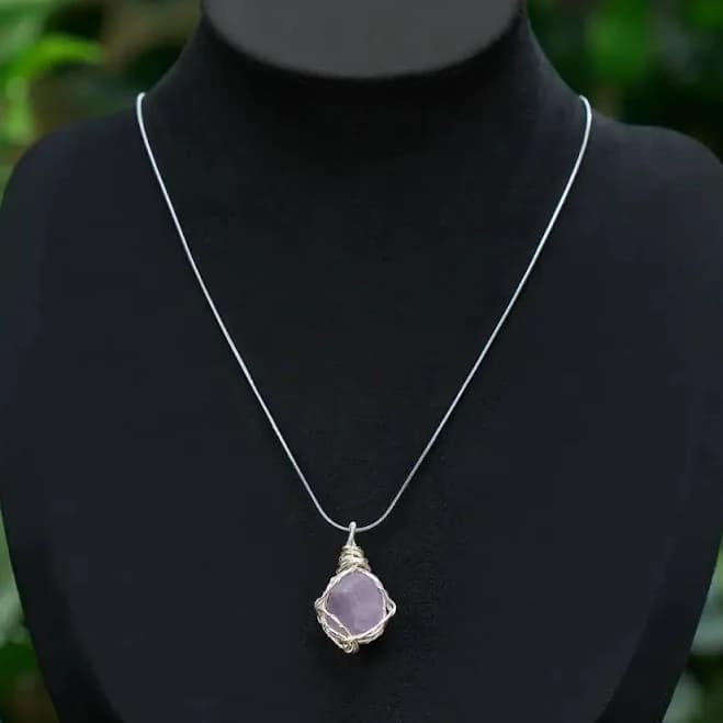 SV Crystal Wire-Wrapped Pendant Necklace