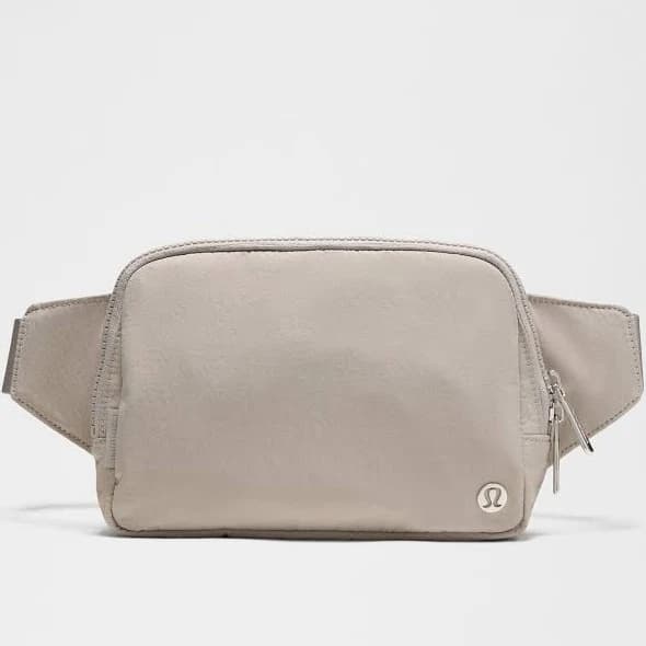lululemon Everywhere Belt Bag
