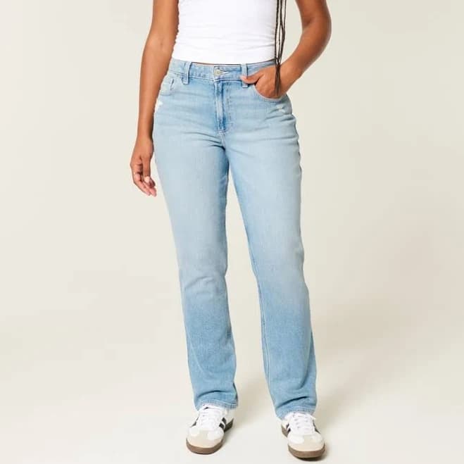 Women's Curvy High-Rise Distressed Light Wash Straight Jeans