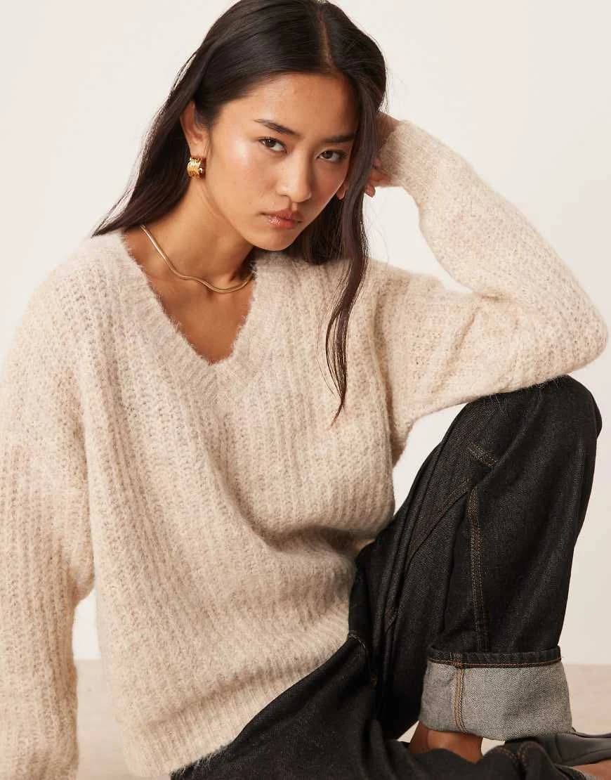 Vila Fluffy Knit V-Neck Oversized Sweater