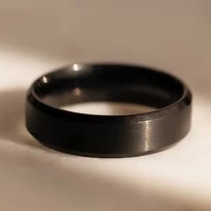 Caitlyn Minimalist Men's Statement Thick Ring Band