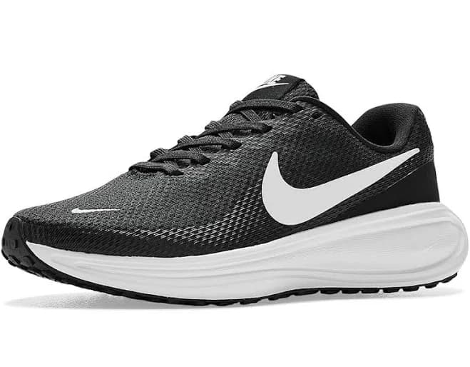 Nike Women's Revolution 8 Running Shoes