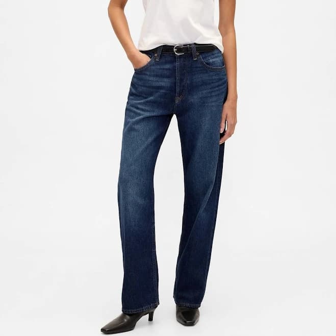Gap Women's Mid Rise Relaxed Straight Jeans