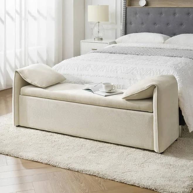 Arturo Modern Storage Bedroom Bench with Pillow