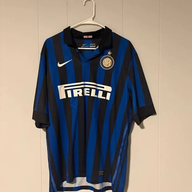 Nike Inter 2010-2011 Home Jersey - Men | Color: Black/Yellow/Blue | Size: L
