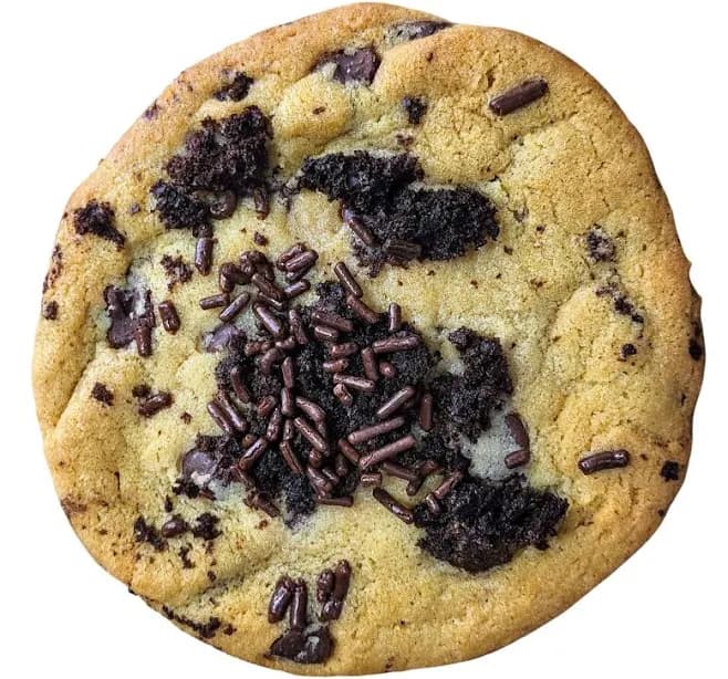Chocolate Chip Cookie