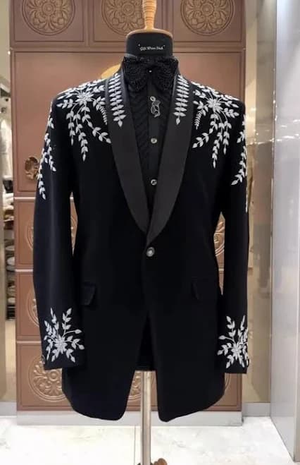 Men's Floral Embroidered Shawl Lapel Tuxedo Jacket