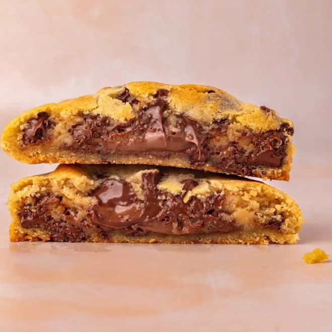Crème Bakery NYC Nutellas Stuffed Giant Cookies