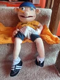 JEFFY HAND PUPPET for Sale in Middle River, MD - OfferUp