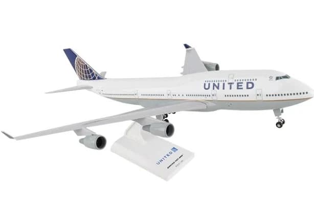 Skymarks United Airlines 747-400 1/200 Scale Model
